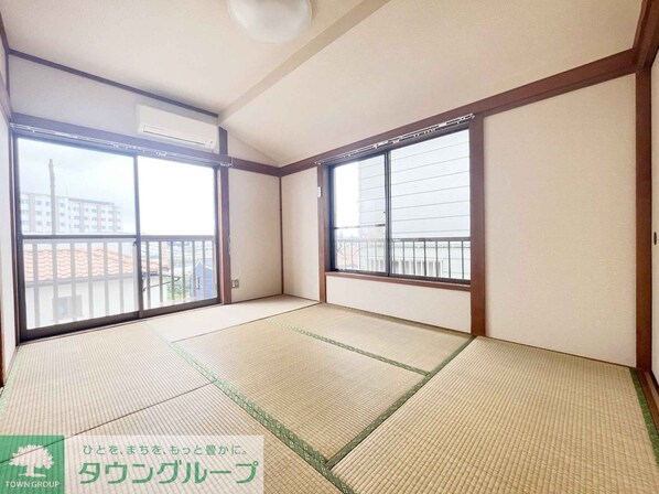 内田アパートの物件内観写真